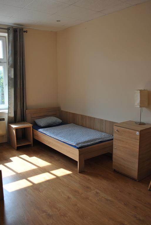 Hostel Katowice Centrum Exteriör bild